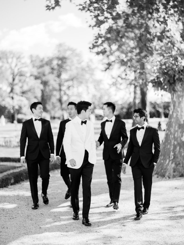 Groom and groomsmen wedding at Chateau de Tourreau
