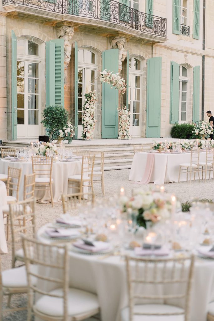 decor from a wedding at Chateau de Tourreau