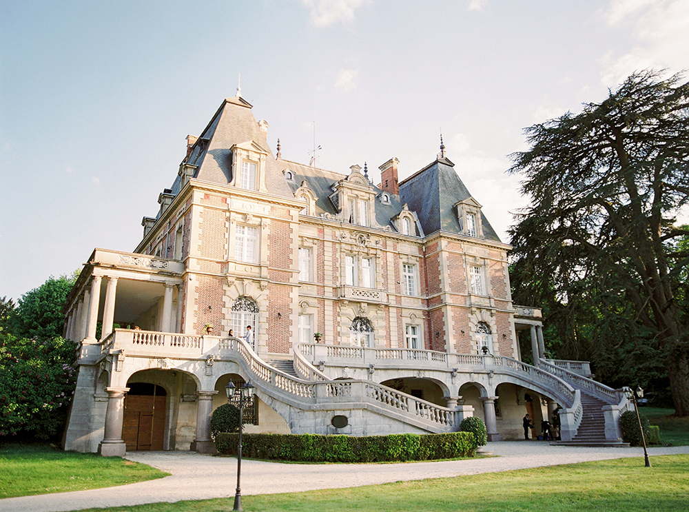 Beautiful chateau bouffemont in paris