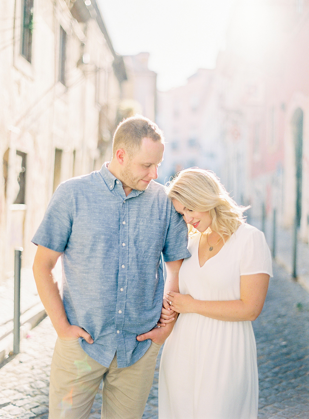 Beautiful engagement shoot in Lisbon