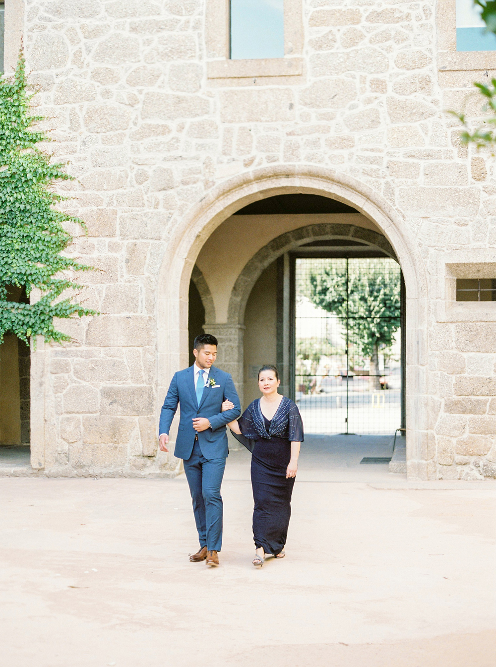 DESTINATION WEDDING IN AN OLD MONASTERY
