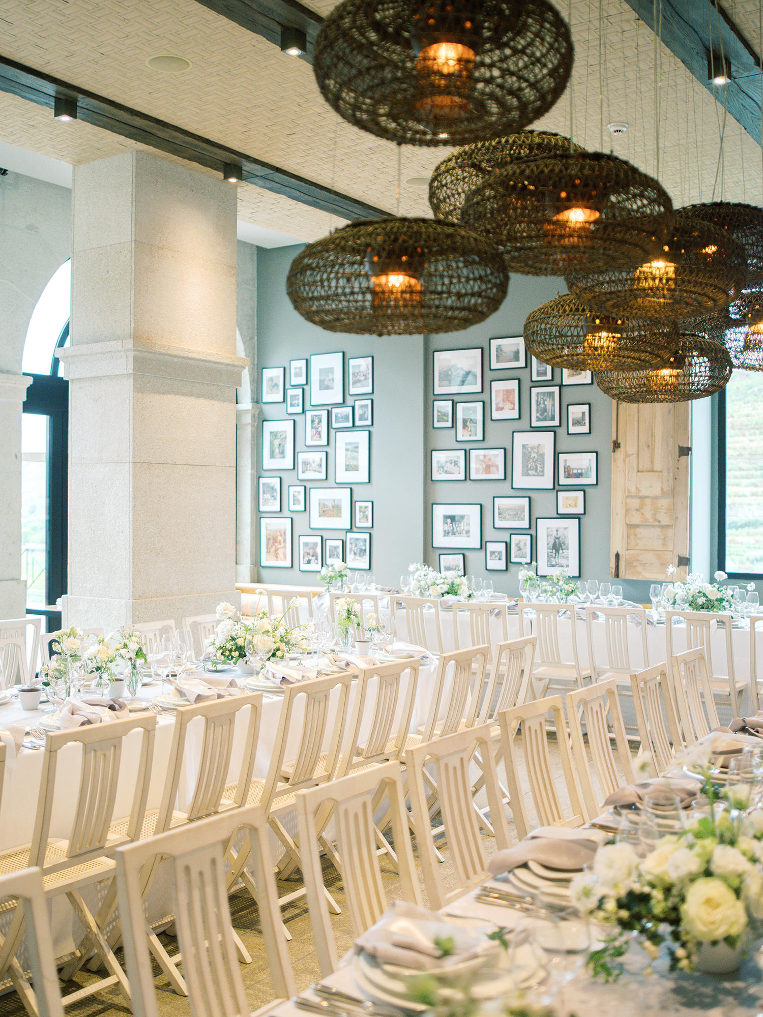 Table setting from a wedding at Douro Valley