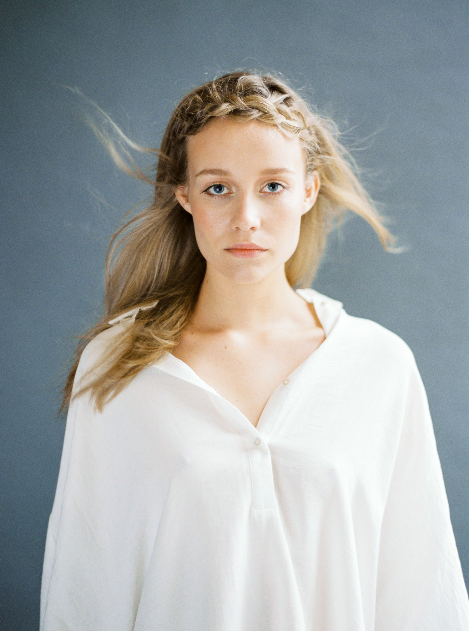 beautiful model slow living brancoprata