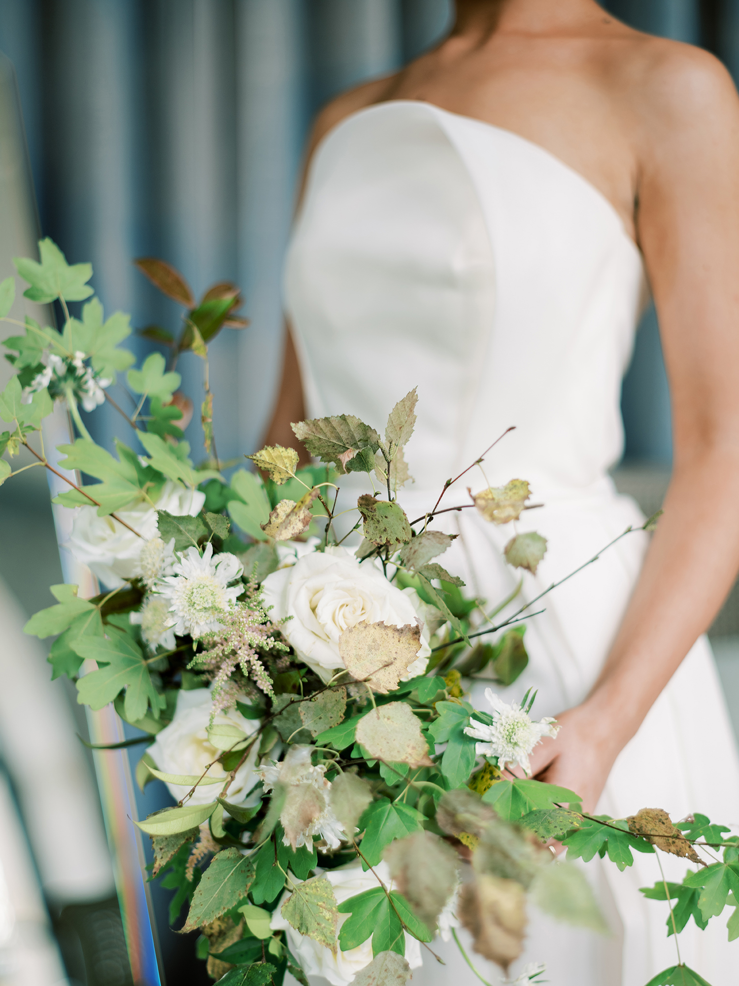 Bridal bouquet inspiration at Something Blue workshop, creative direction and styling by Brancoprata