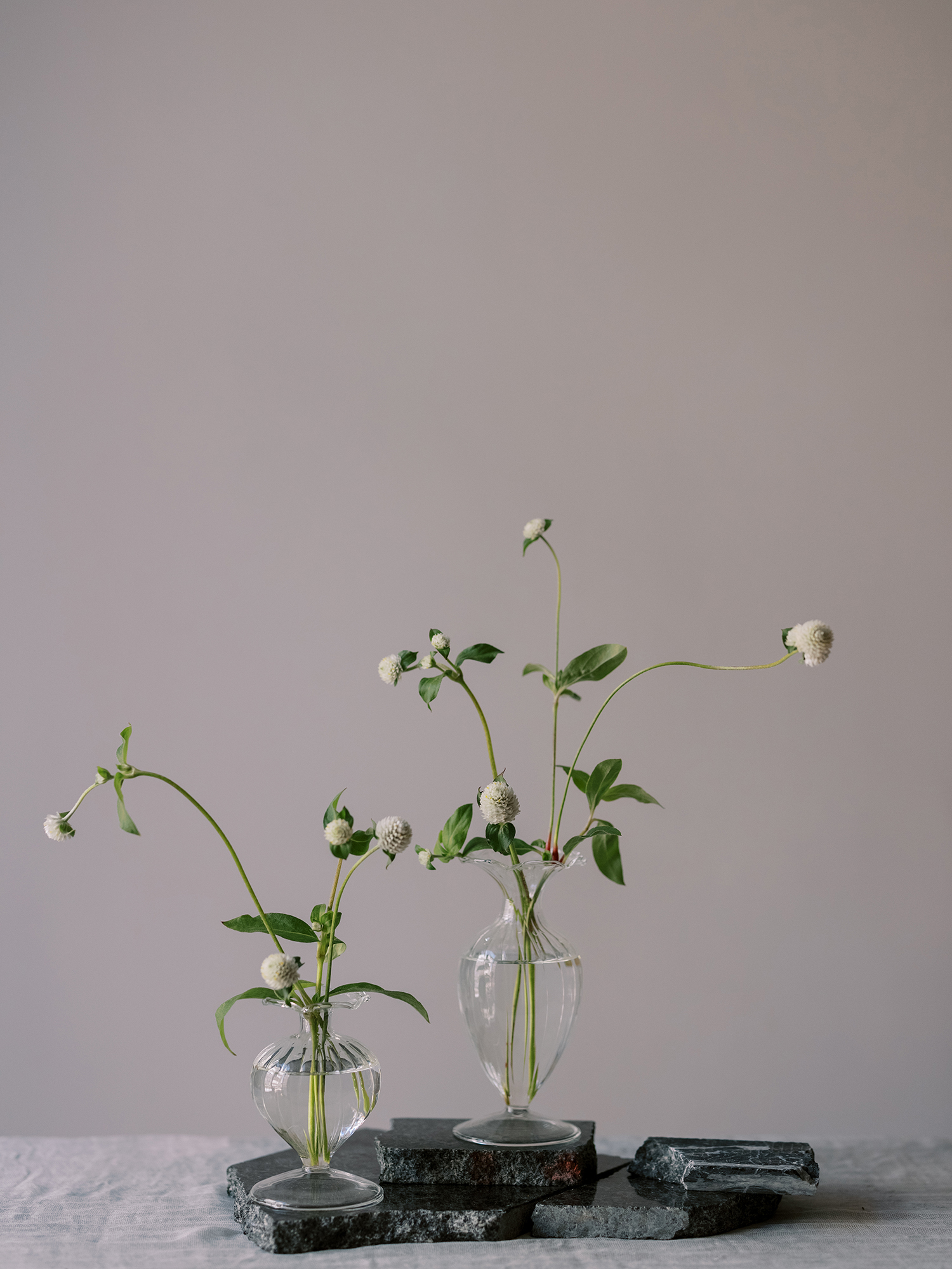 Floral design minimalist approach