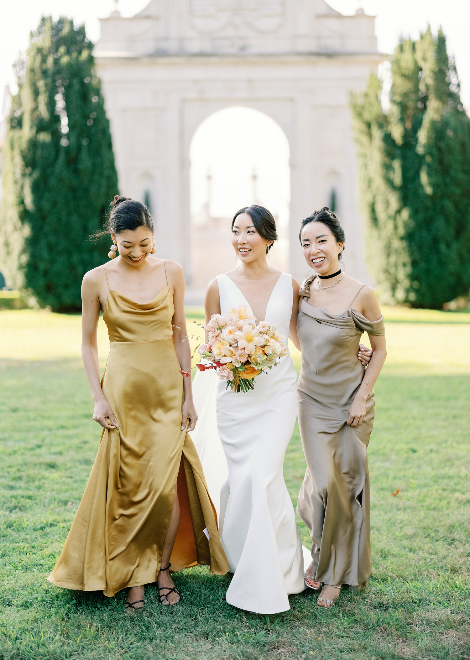 Bridesmaids’ Photos